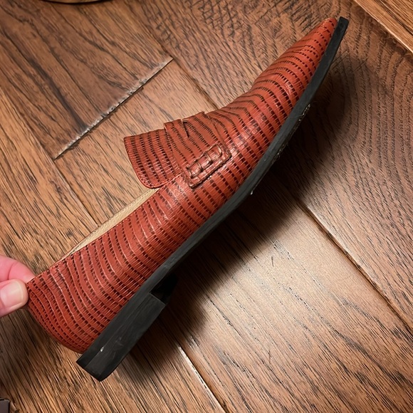 UPDATED with current photos🩶 Intentionally Blank loafers size 9 (EU 39) - Picture 12 of 16